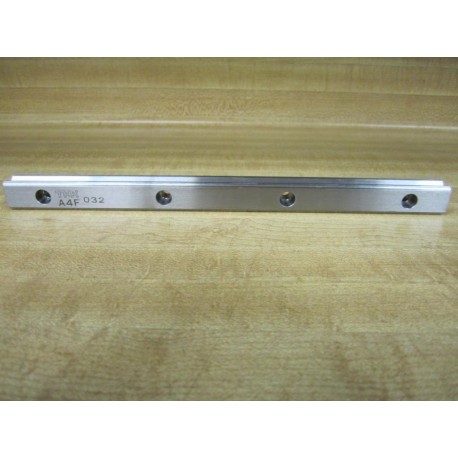 THK SHS15-220L Rail,  Caged Ball LM Guide A4F 032