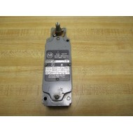 Allen Bradley 802T-HT Oiltight Limit Switch 802THT - Used