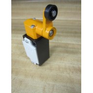 Siemens 3SE3-120-1GW Limit Switch 3SE31201GW wLever Arm - Used