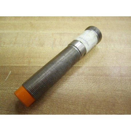 Namco EE530-70400 NAMCO Proximity Sensor - Used