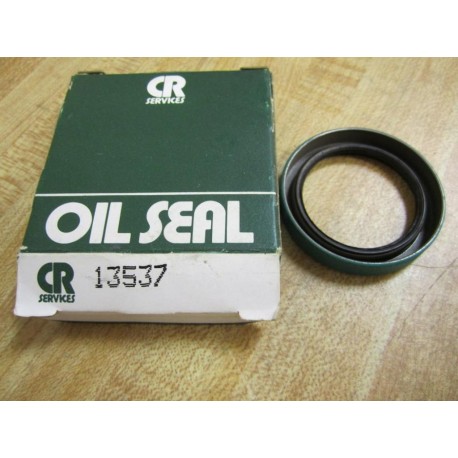 Chicago Rawhide 13537 SKF Oil Seal CR 13537