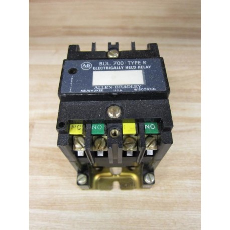 Allen Bradley 700-R220A1 AC Relay 700R220A1 - Used