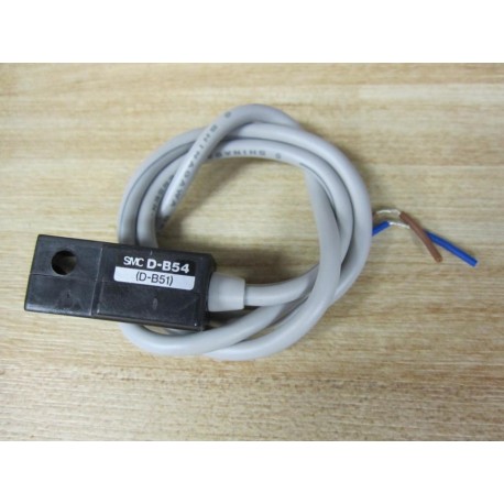 SMC D-B5-4 Reed Switch DB54 WO Metal Clamp - New No Box