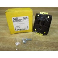 Hubbell HBL5284 Single Receptacle 5-15R