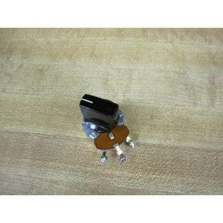 8900001 Potentiometer WBlack Knob - Used