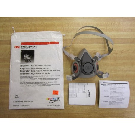 3M 620007025 Half Face Piece Respirator Medium