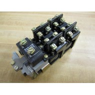 General Electric CR2810A14AG Relay Some Rust - New No Box