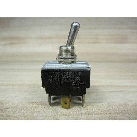 Carling Switch HM254-73XG Toggle Switch 2X594 - Used