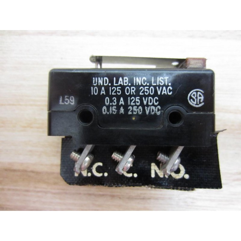 Micro Switch DT-2RL3-B6 Limit Switch DT2RL3B6 - New No Box - Mara ...