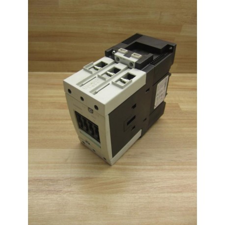 Siemens 3RT1044-1BB40 Contactor - New No Box
