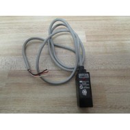 Omron E3S-DS10E1 Photoelectric Switch E3SDS10E1 - Used