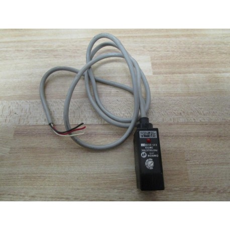 Omron E3S-DS10E1 Photoelectric Switch E3SDS10E1 - Used