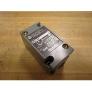 Allen Bradley 802T-AP Limit Switch 802TAP WO Operating HeadSeries H - New No Box