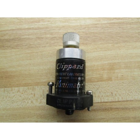 Clippard R701 Pressure Regulator Minimatic - Used