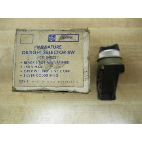 General Electric CR104B221 Oil Tight Selector Switch