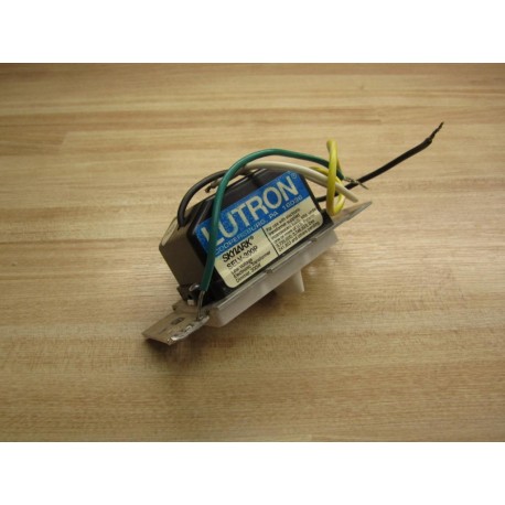 Lutron SELV-300P Dimmer SELV-300P-WH - Used
