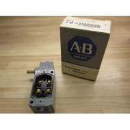 Allen Bradley 802T-A3 WO PLATE Limit Switch