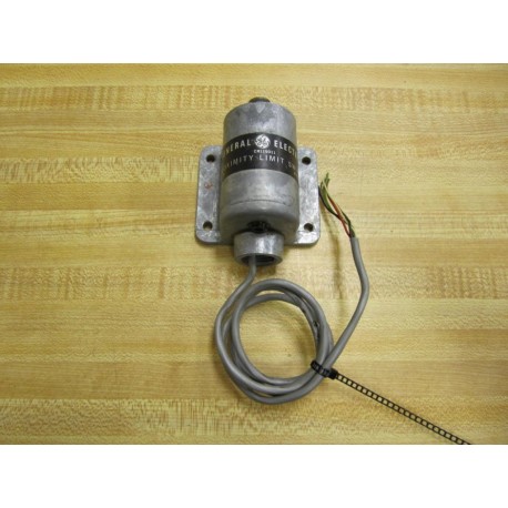 GE General Electric CR115D11 Proximity Limit Switch - Used