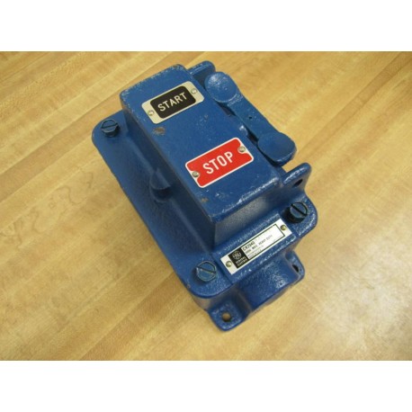 GE General Electric CR2940NJ202C Push Button Station - New No Box