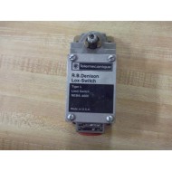 Telemecanique L100WTR2M10 Limit Switch - New No Box