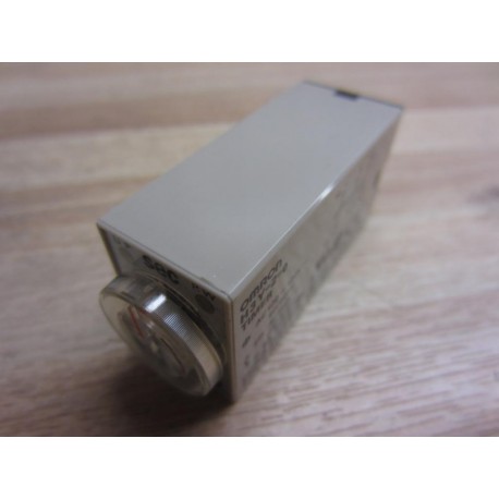 Omron H3Y-2-0-AC100-120V-5S Timer Relay 0-5 Seconds - New No Box