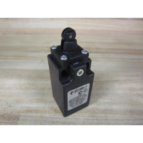 Pizzato FR 515-M1 Limit Switch FR515M1 - New No Box