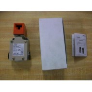 Omron D4BS-75FS Limit Switch D4BS75FS