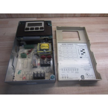 Honeywell T775E1015 Temperature Controller - Used