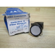 IDEC LW1LM1C10-W White Push Button