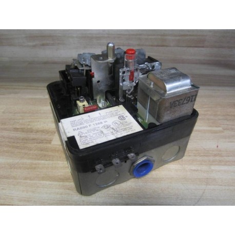 Honeywell RA890F-1288 Protectorelay RA890F1288 WO Cover - New No Box