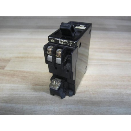 Hitachi A60L-0001-014315AH 15 AMP Breaker CP31-F Broken Foot - Used