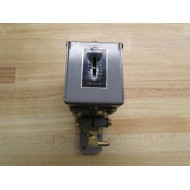 Johnson Controls P10BC-7 Low Pressure Switch - New No Box