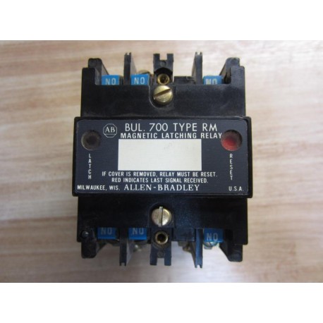 Allen Bradley 700-RM210A1 Relay 700RM210A1 Series B - Used