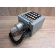 General Electric CR127B-1010AA Pressure Switch CR127B1010AA - Used