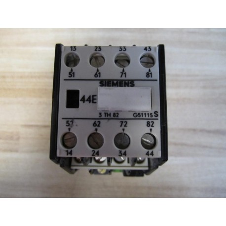Siemens 3TH8244-0A Contractor 3TH82440A Cracked 120V - Used