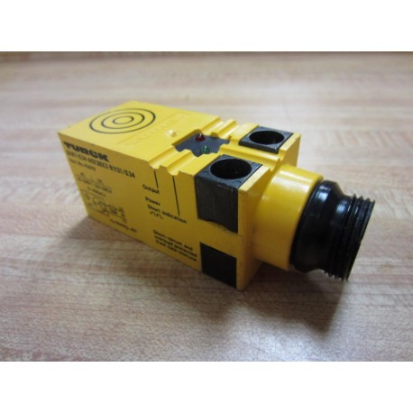 Turck BI10T-Q34-ADZ30X2-B1131S34 Sensor BI10TQ34ADZ30X2B1131S34 T4201200 - Used