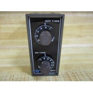 Eagle Signal DA1111A3 Repeat Cycle Timer - New No Box