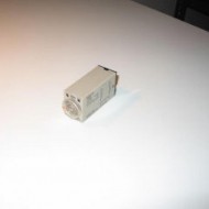 Omron H3Y-2-120VAC-10S Timer 0.5-10 Seconds - Used