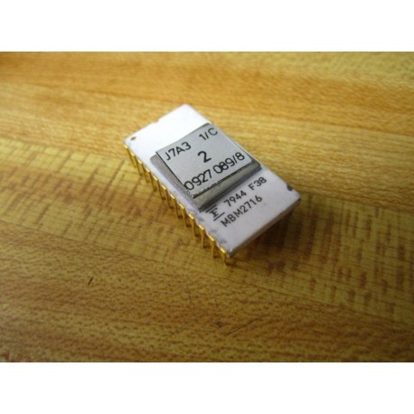 Fujitsu MBM2716 Integrated Circuit