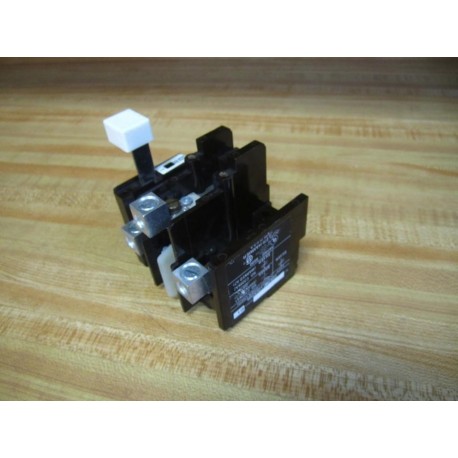 Cutler Hammer C300DN3 Eaton Overload Relay Series B1 - Used