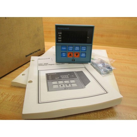 Honeywell DC3002-0-410-1-00-0111 Temp Controller DC300204101000111