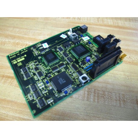 Fanuc A20B-2002-0641 Board 4 A20B-2002-064104C - Parts Only