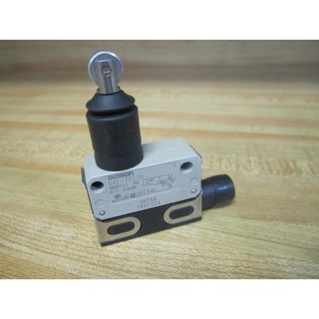 Omron D4E-1D10N Limit Switch WRoller D4E1D10N - New No Box