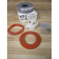 Hubbell VFB-15 Fixture Cap With Receptacle