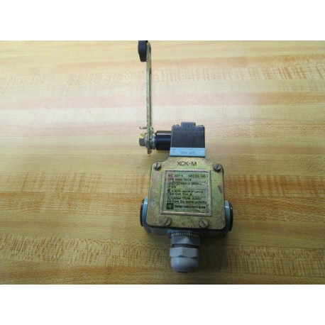 Telemecanique XCKM Limit Switch ZCKM1 WLever Arm - Used