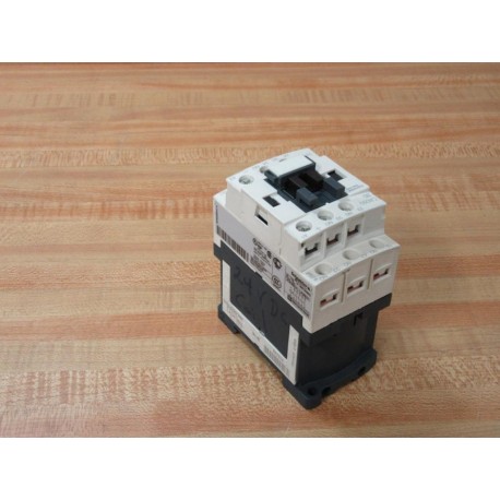 Schneider Electric CAD50BD Contactor - Used