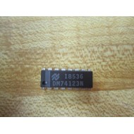 National Semiconductor DM74123N Integrated Circuit (Pack of 3)