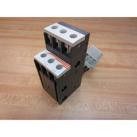 6104201017103 Aux.Contactor C.T.C. 02 - Used
