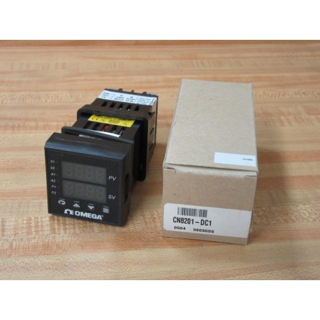 Omega CN8201-DC1 Temperature Controller CN8201DC1