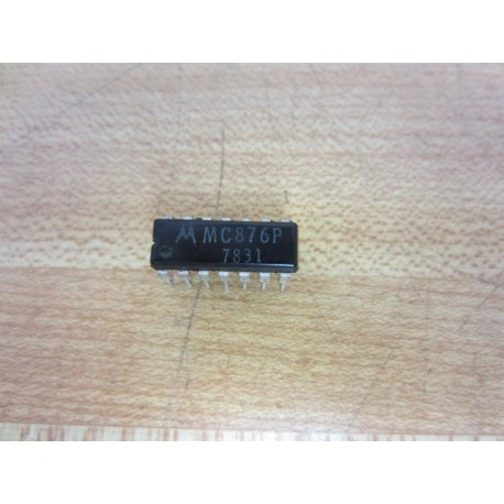 Motorola MC876P Integrated Circuit (Pack of 3)